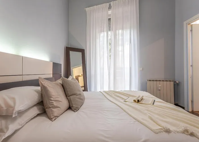 Agathae Luxury Apartament With Garden